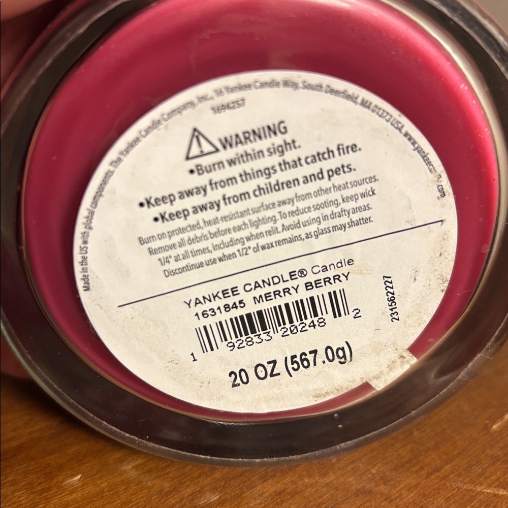 Yankee Candle Merry Berry Large - Picture 5 of 6